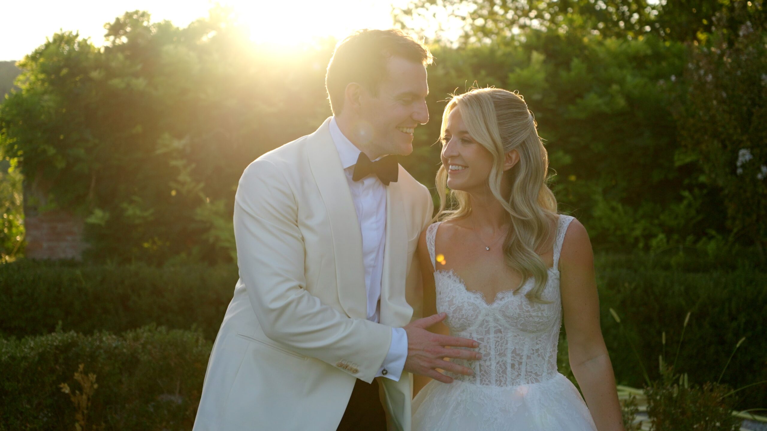 Chloe and Mike during golden hour in the gardens of Villa Fabbriche Palma near Arezzo.
