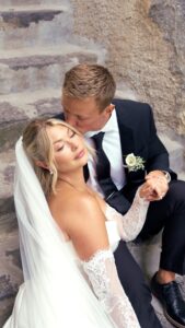 Natural wedding videography during a Positano elopement